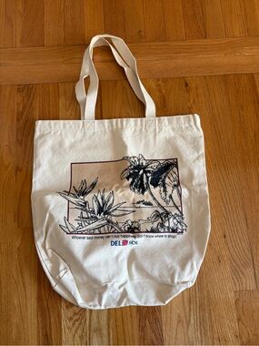 Del Sol color changing bag